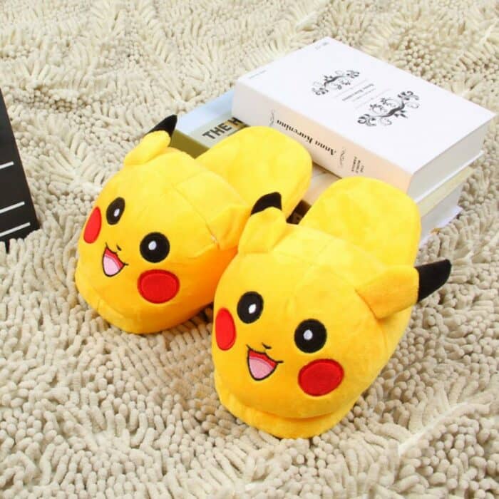 Chaussons Femme Pikachu
