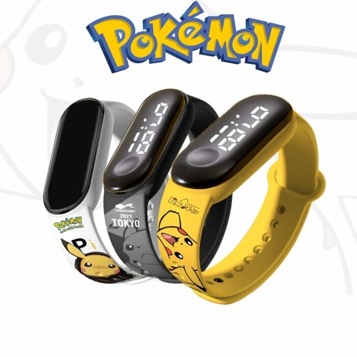 Montre eÌlectronique PokeÌmon Pikachu devant