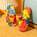 Claquettes Pikachu rouge